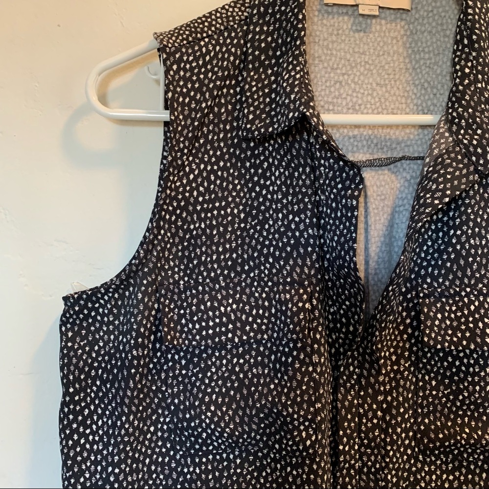 Loft Blouse Sleeveless with Collar Size Medium